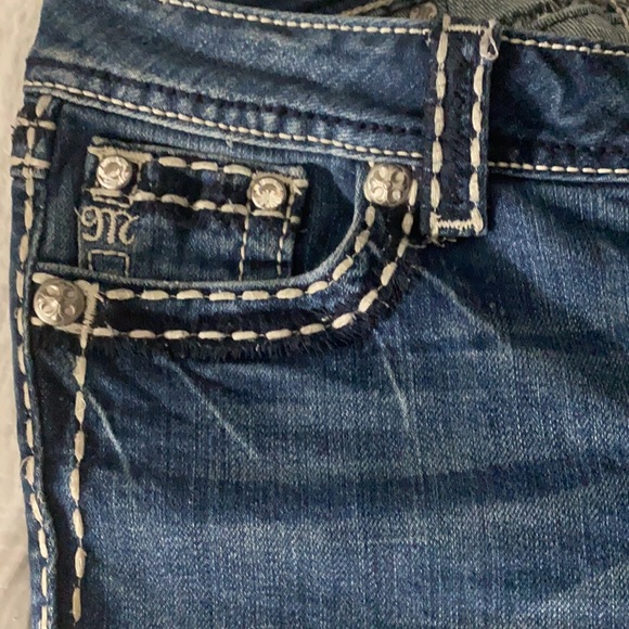 Miss Me Jeans - Picture 9 of 11